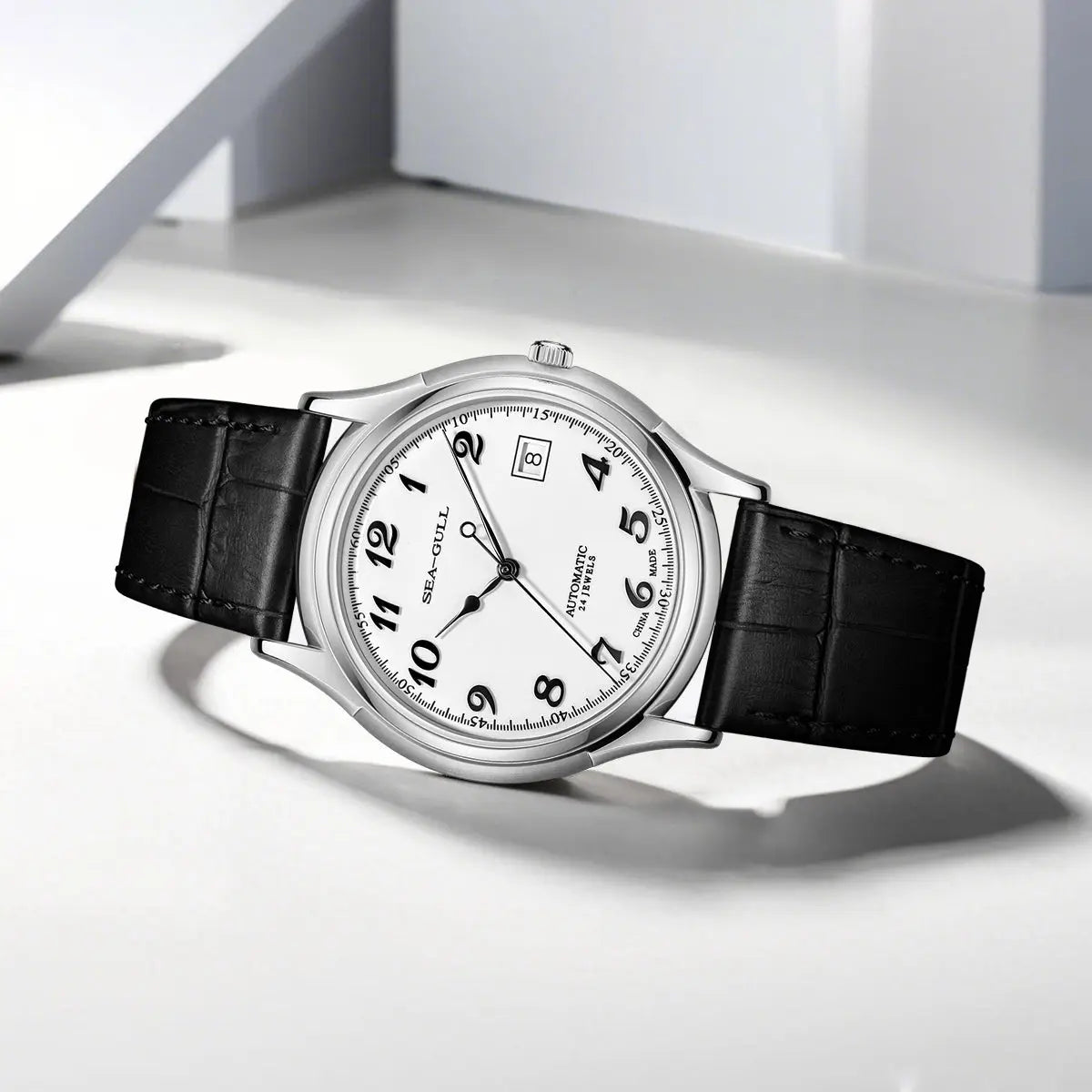 Fine Émail Ultra-fin Habillée 39mm