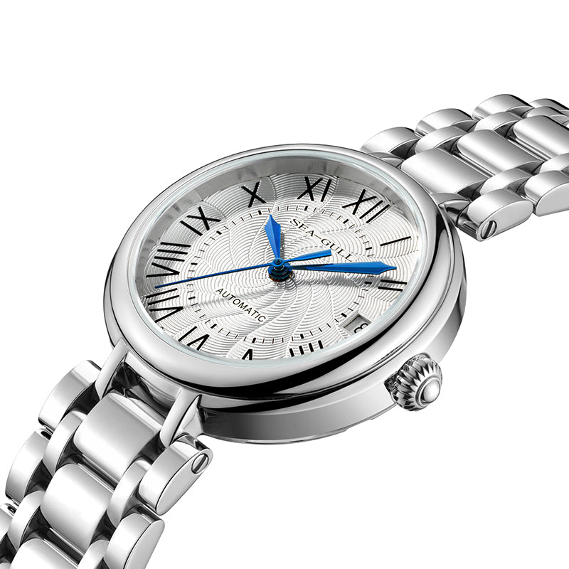 Femme Minimaliste Chiffres Romains Habillée 32mm