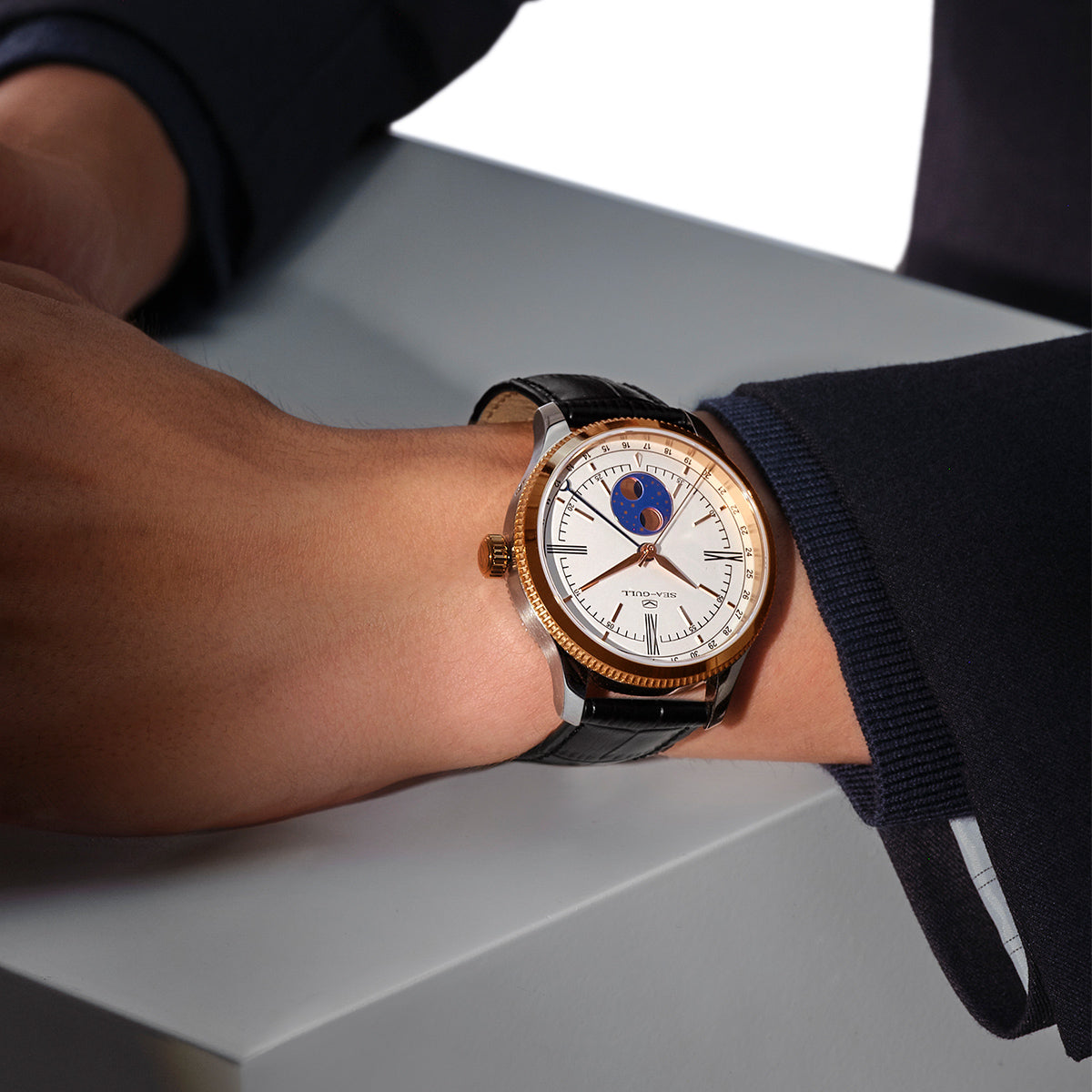 Double Hémisphère Lune Calendrier Habillée 41mm
