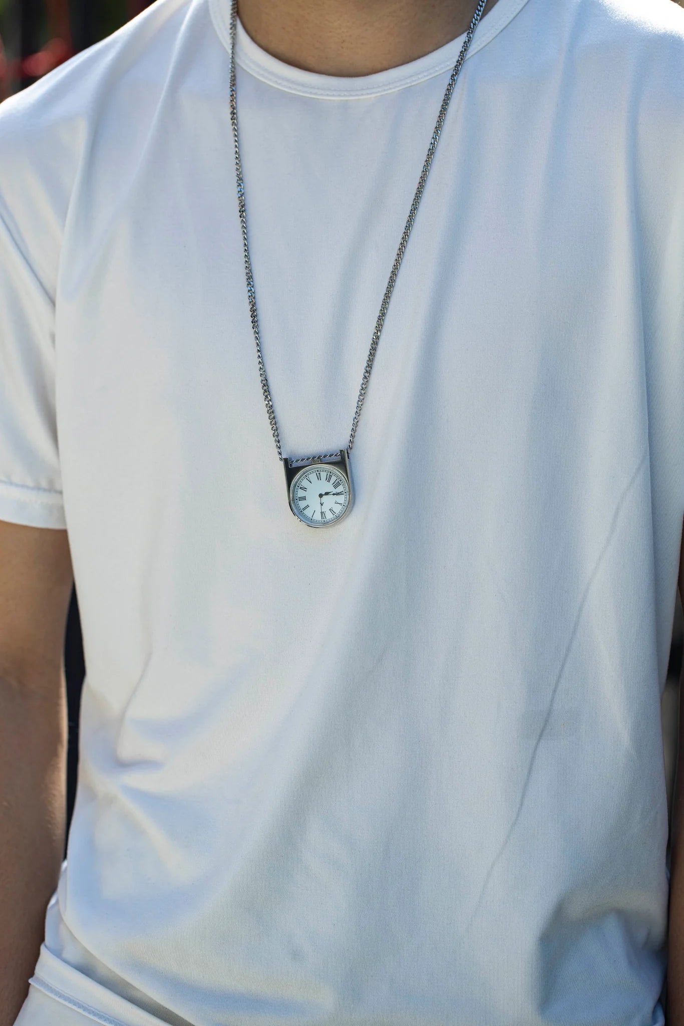AndoAndoAndo Pendant Clock