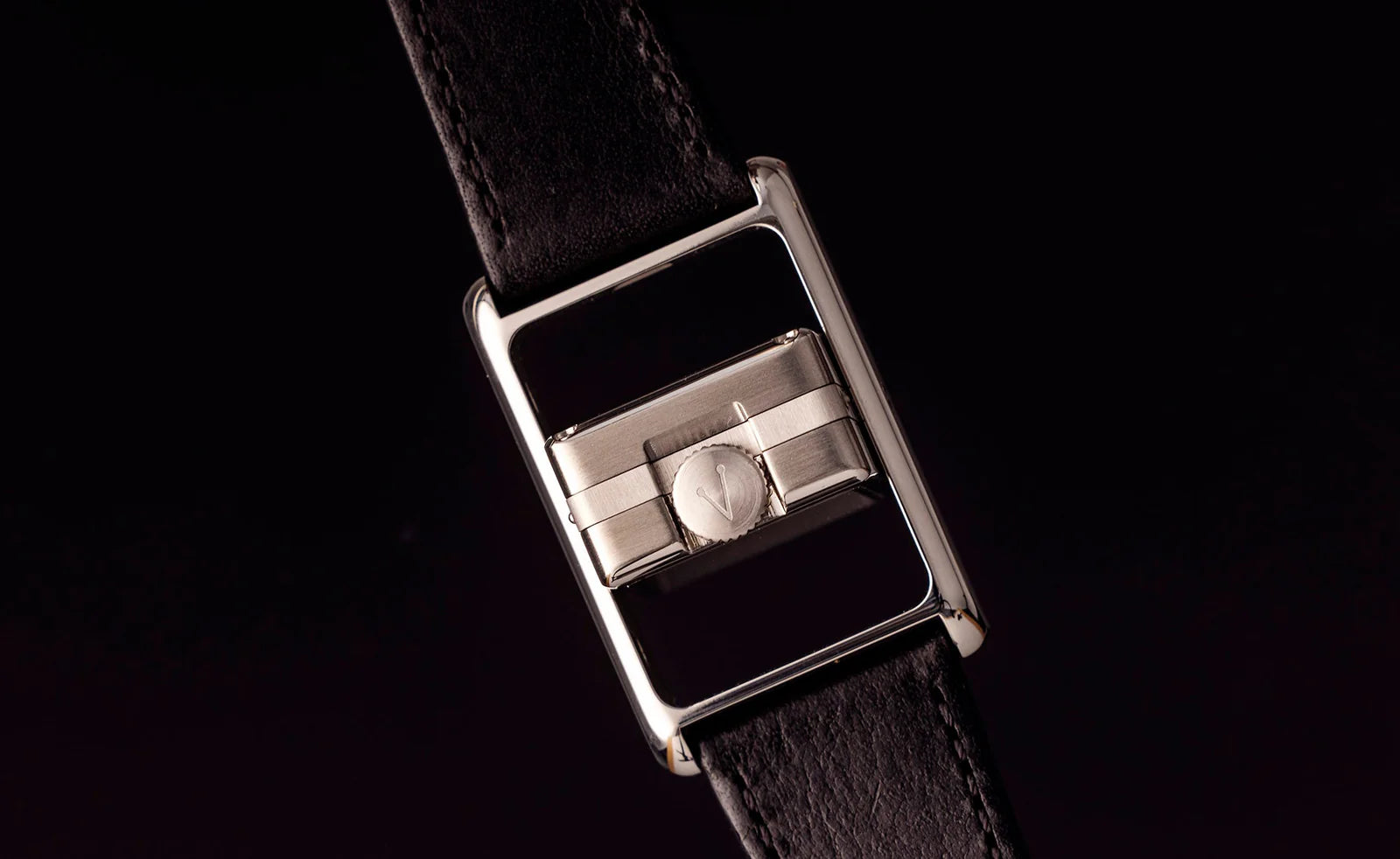 VARIO VERSA WENDBARE DUAL TIME JAHR DES PFERDES SILBER-ROTE EMAILLE-UHR