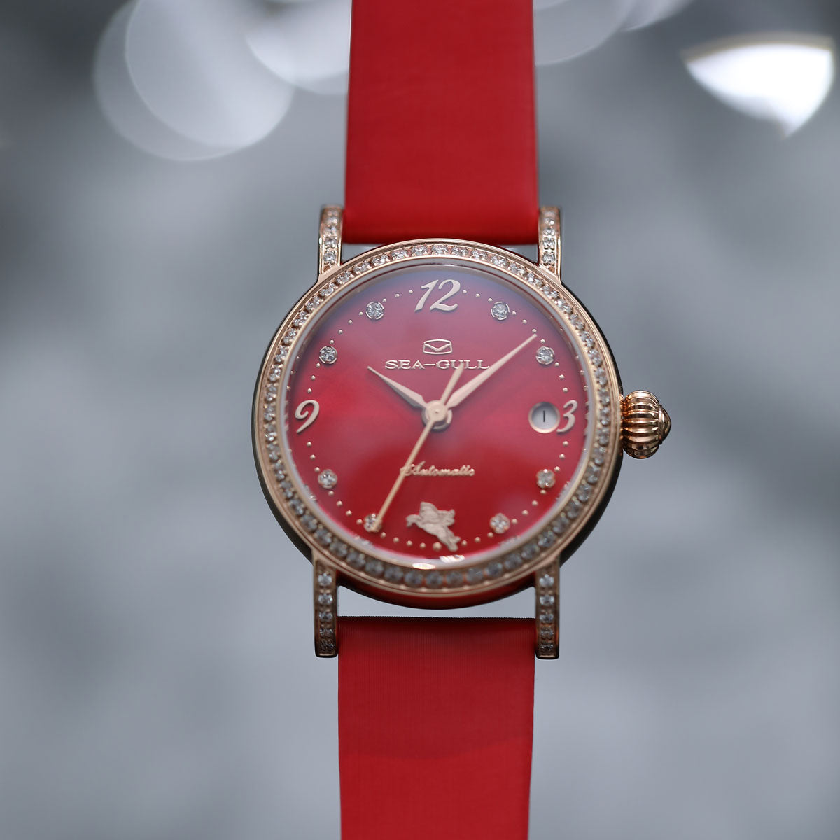 Année du Cheval Édition Spéciale Petit Diamant Serti Femme Habillée 27mm