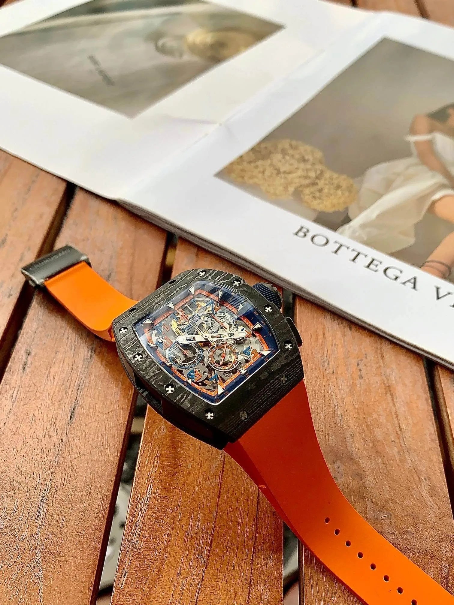 CRONUS ART CM02 und CM06 Chronograph Carbon