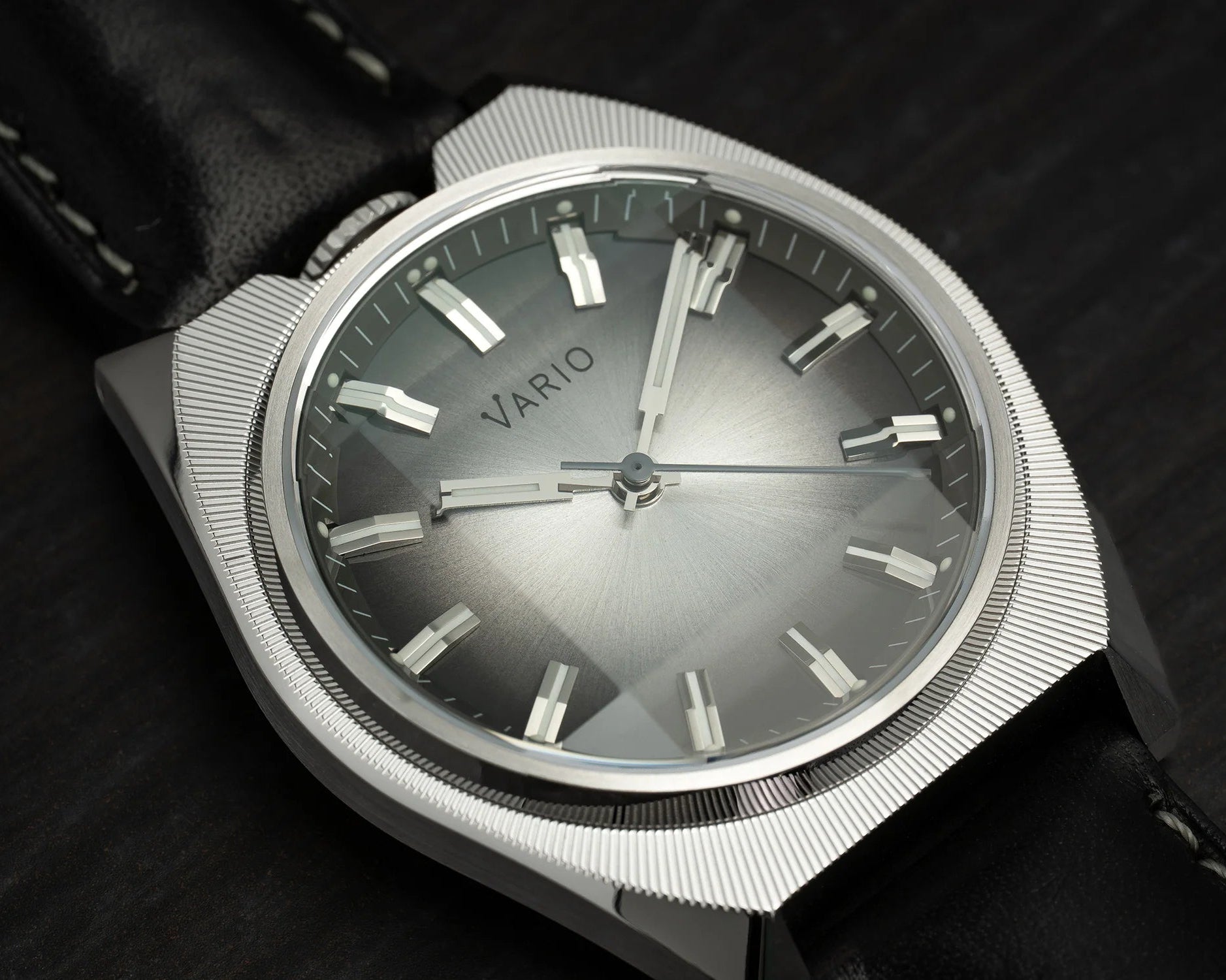 Vario Futurist Automatic