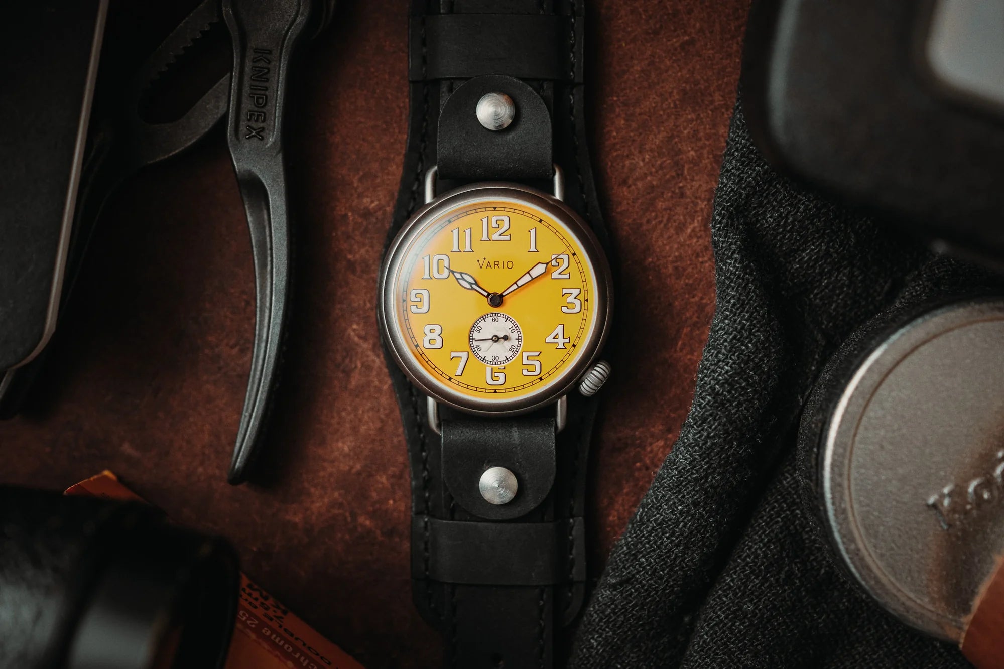 VARIO x RZE UltraHex™ Titanium Trench