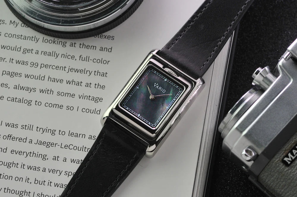Vario VERSA Reversible Dual Time Silver-Black Mother of Pearl Watch