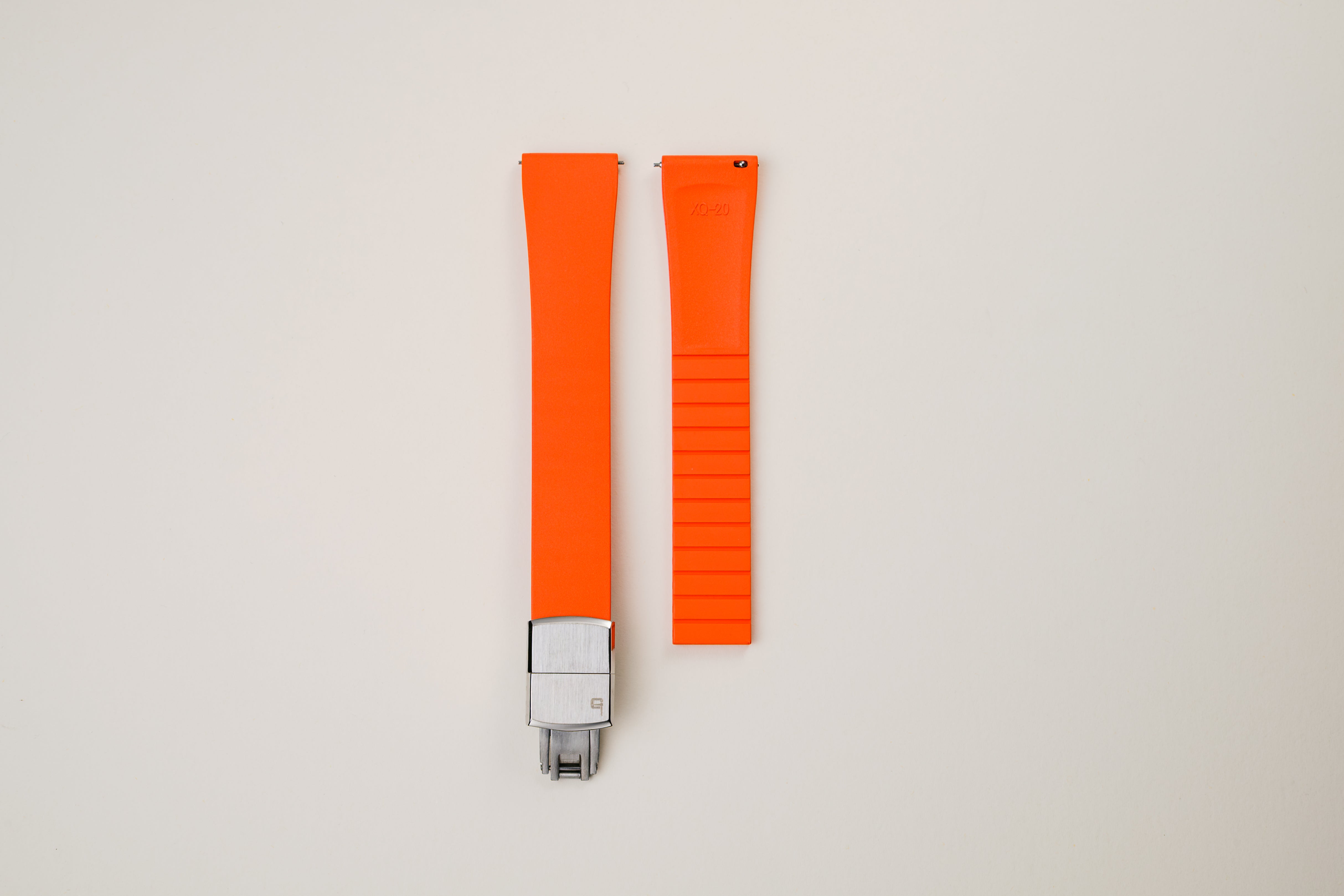 Bracelets with folding clasps