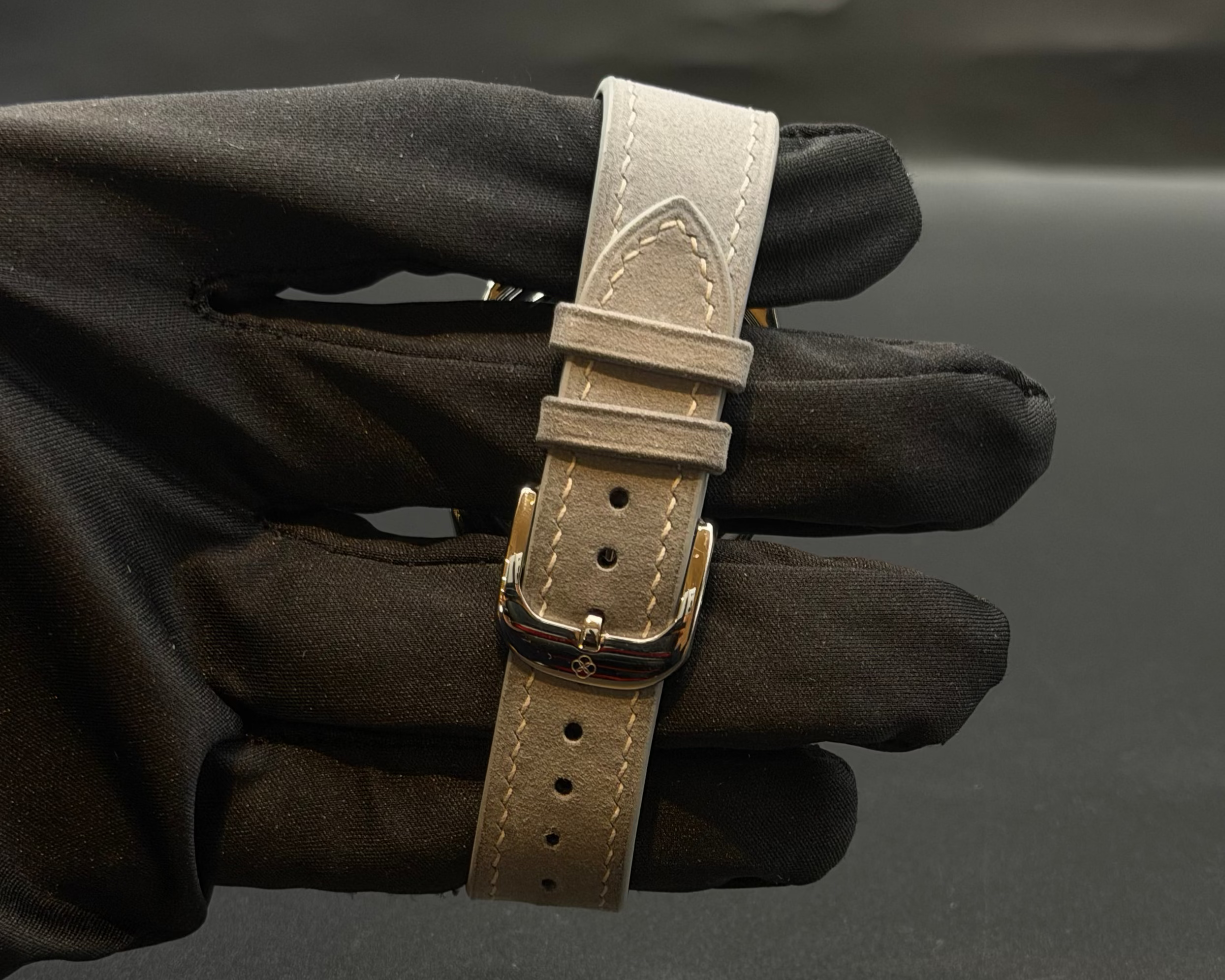 Awake Sơn Mài Silver Leaf « Outre Bleu »