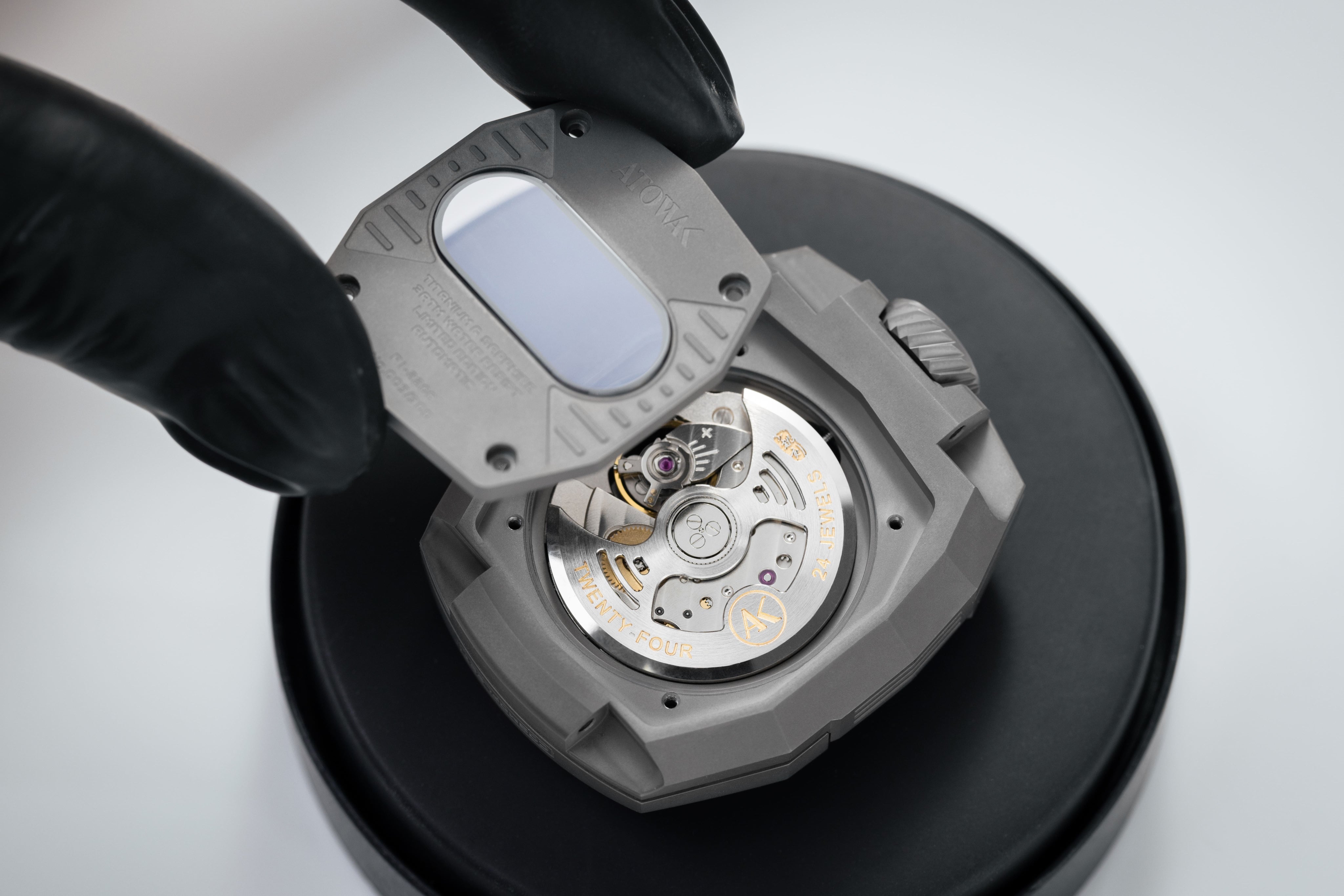 Atowak Cosmofleet Titanium