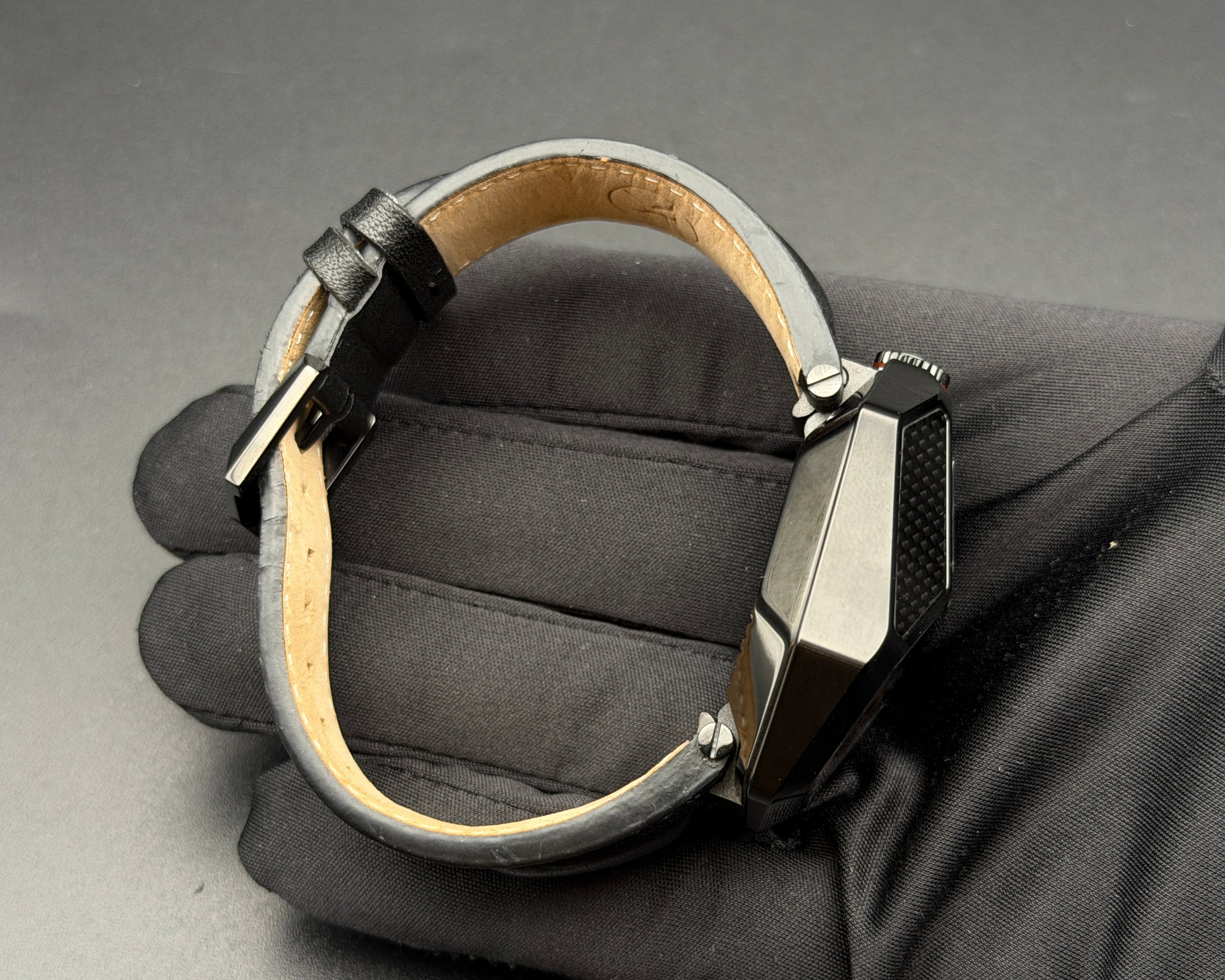 Montre ATOWAK Cobra Black Carbon