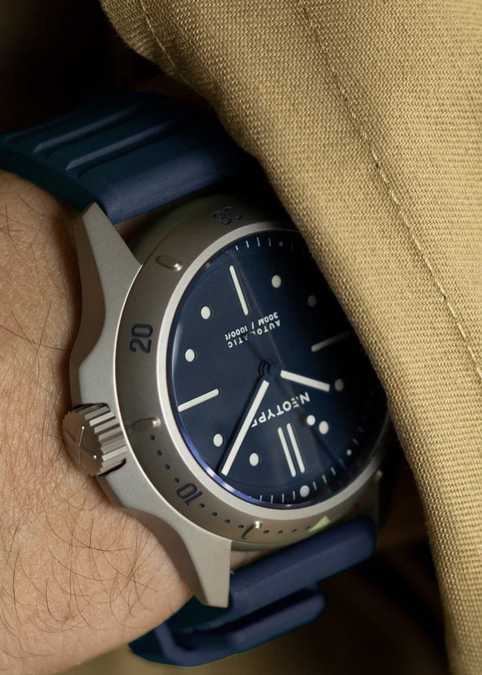 LM01 Type D Steel and Blue dial