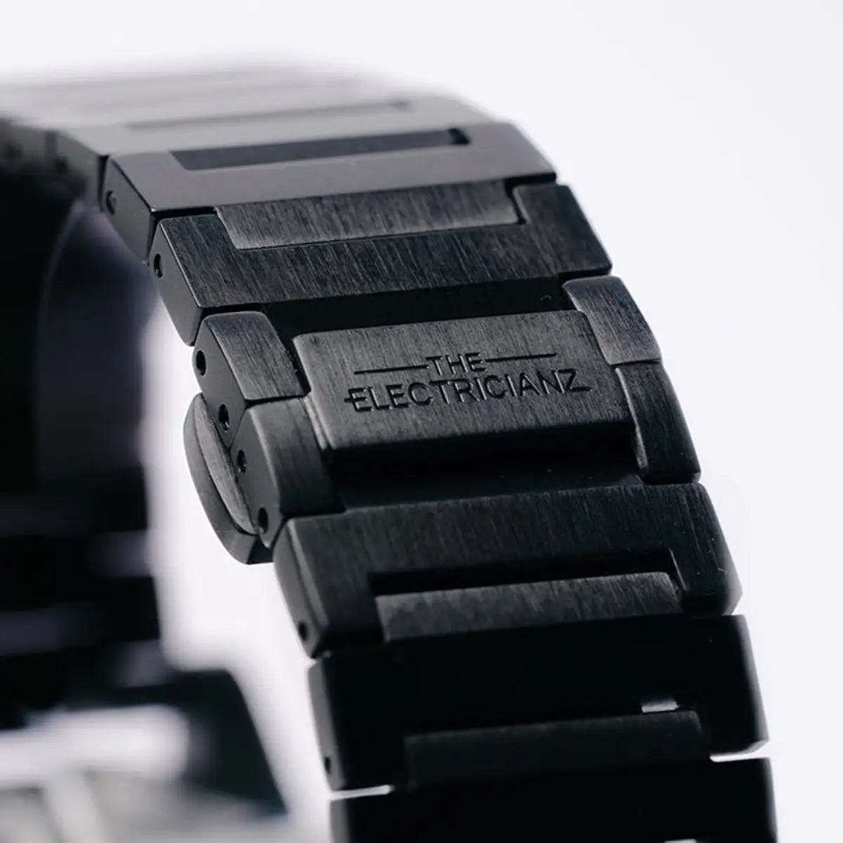 THE ELECTRICIANZ The Dark Z