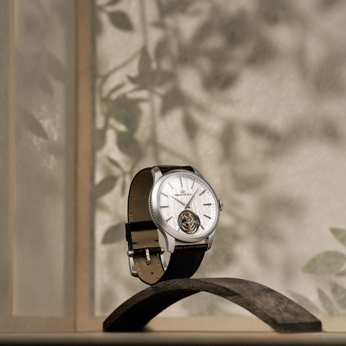 9.4mm Ultra-fin Tourbillon 42mm