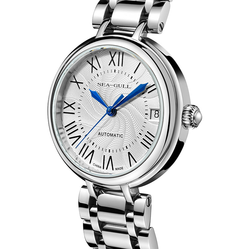 Femme Minimaliste Chiffres Romains Habillée 32mm