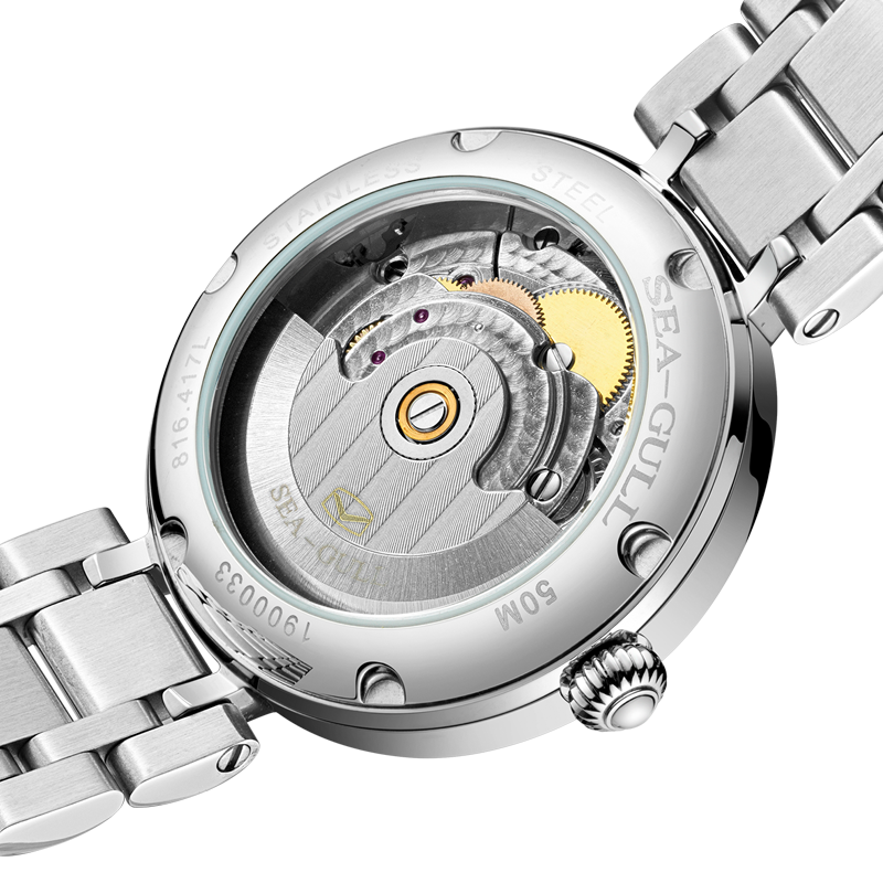 Femme Minimaliste Chiffres Romains Habillée 32mm