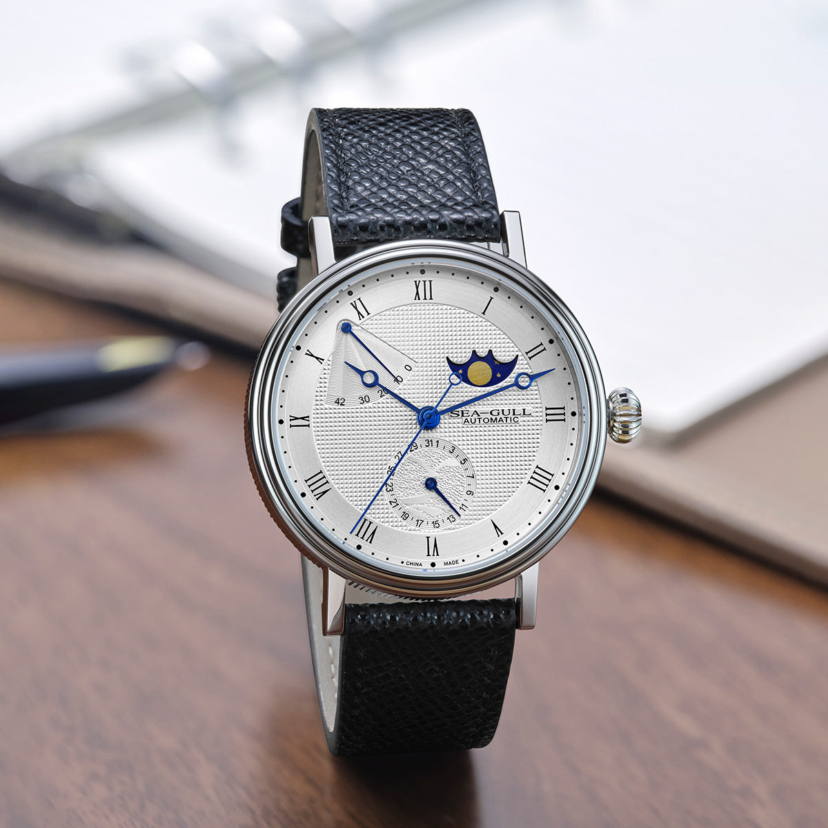 Phase de Lune Calendrier Réserve de Marche 41mm
