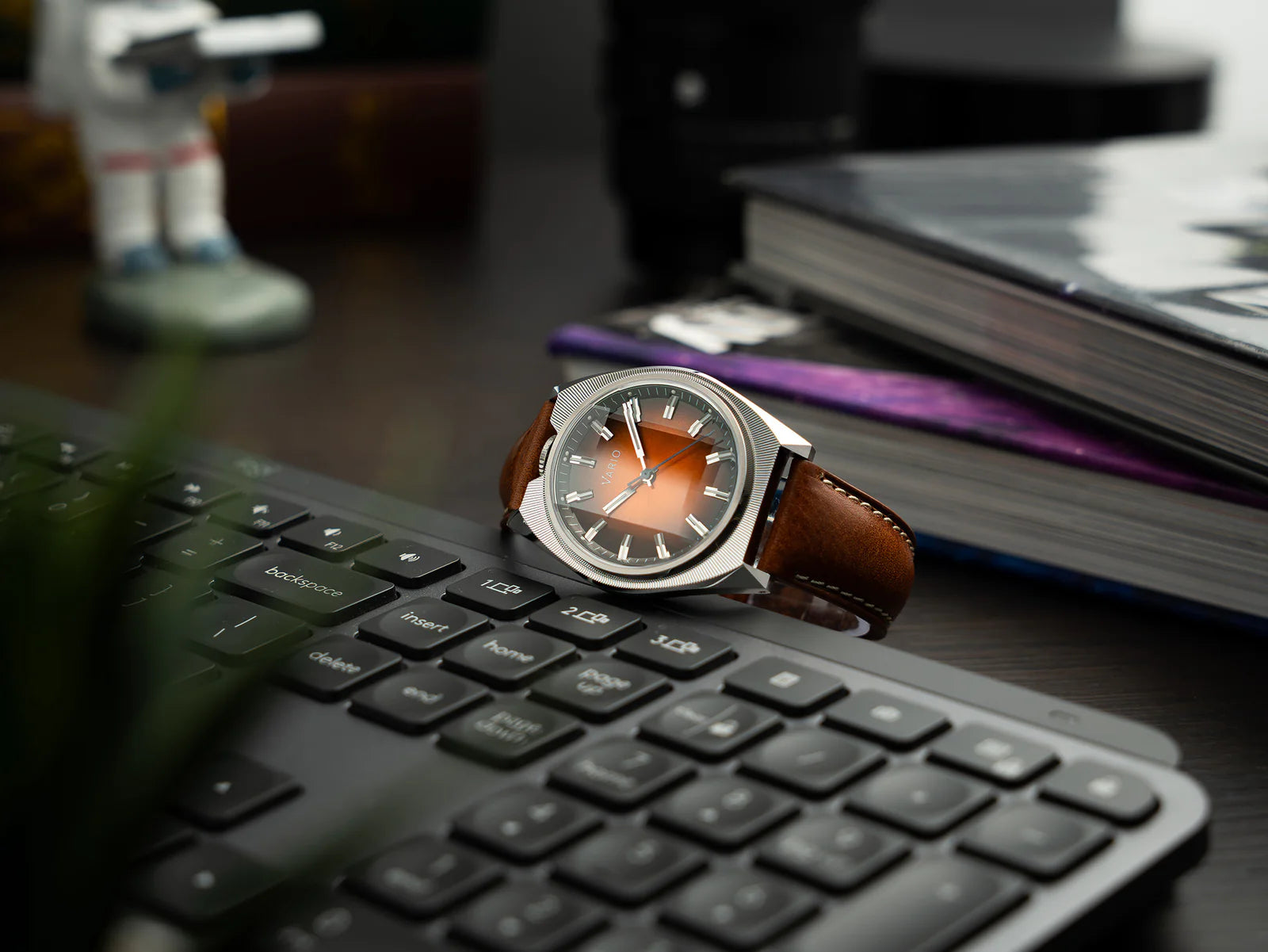 Vario Futurist Automatic
