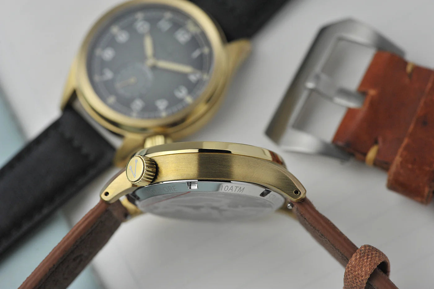 VARIO 1945 D12 SMOKED BRONZE GRAY FIELD WATCH