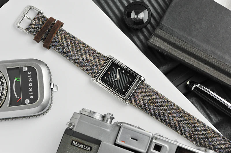 Vario VERSA Reversible Single Time Black Tuxedo Automatic