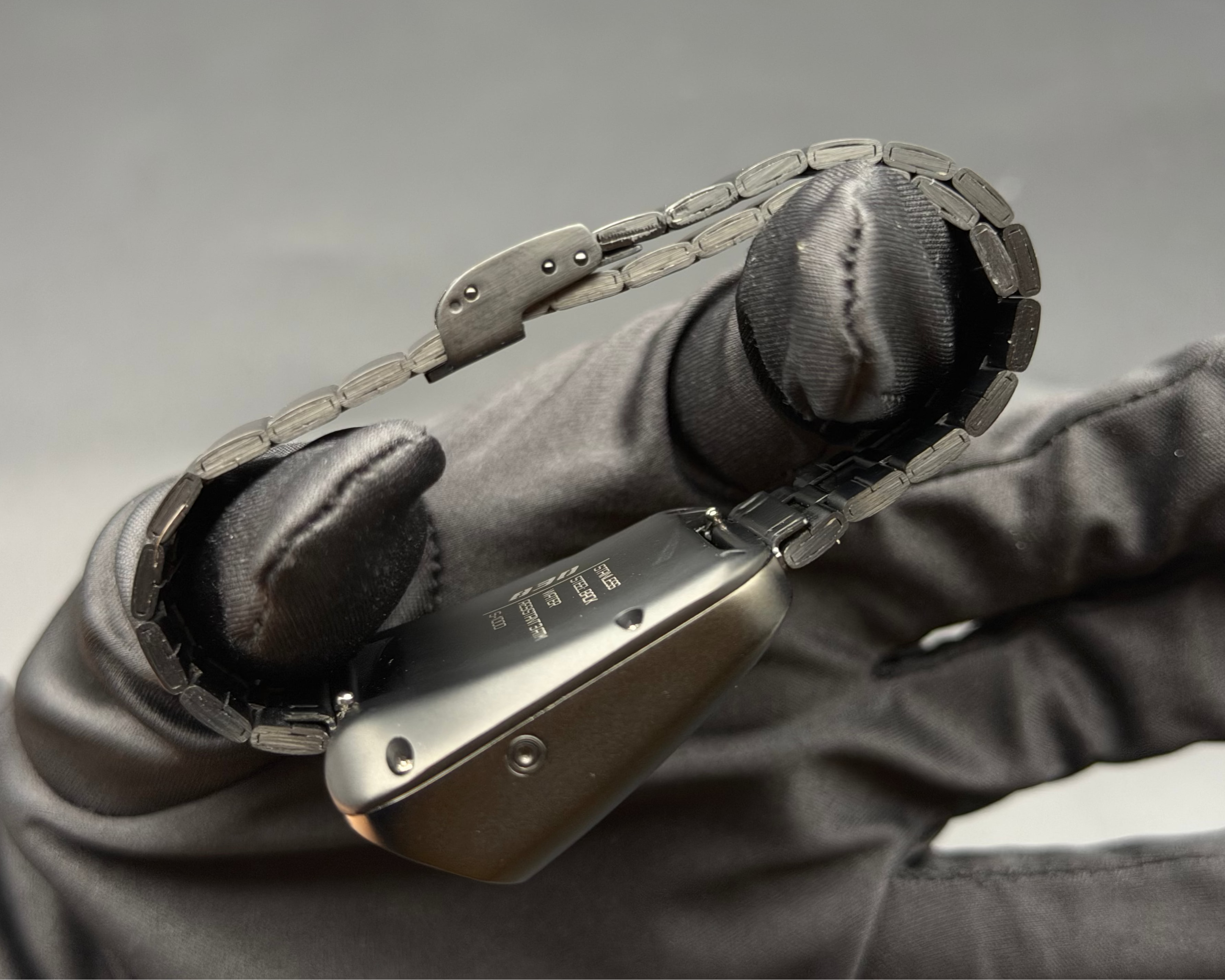 830 Cyber Watch S-1000