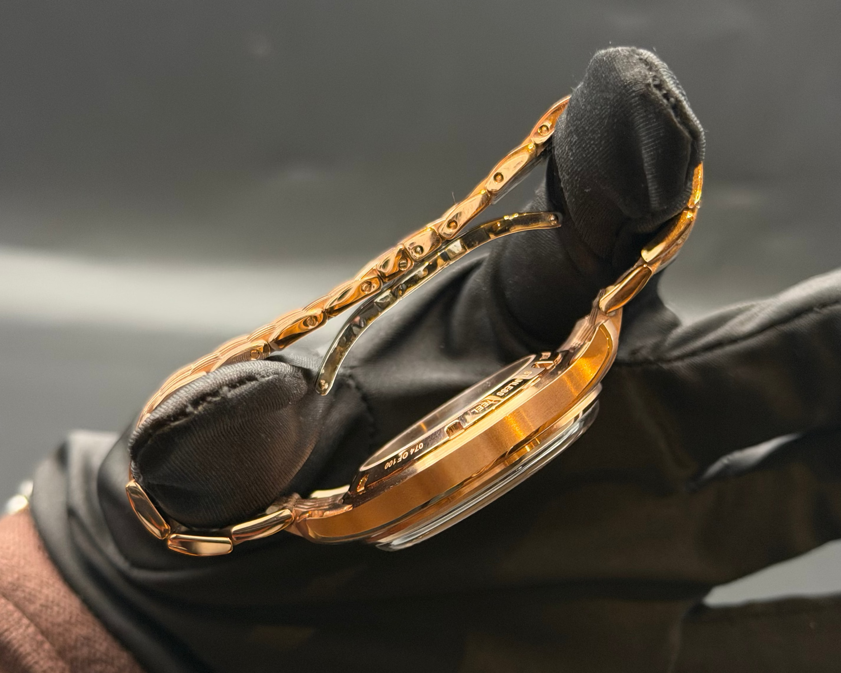 Loresum - LS05 Guilloché – True Double Moonphase