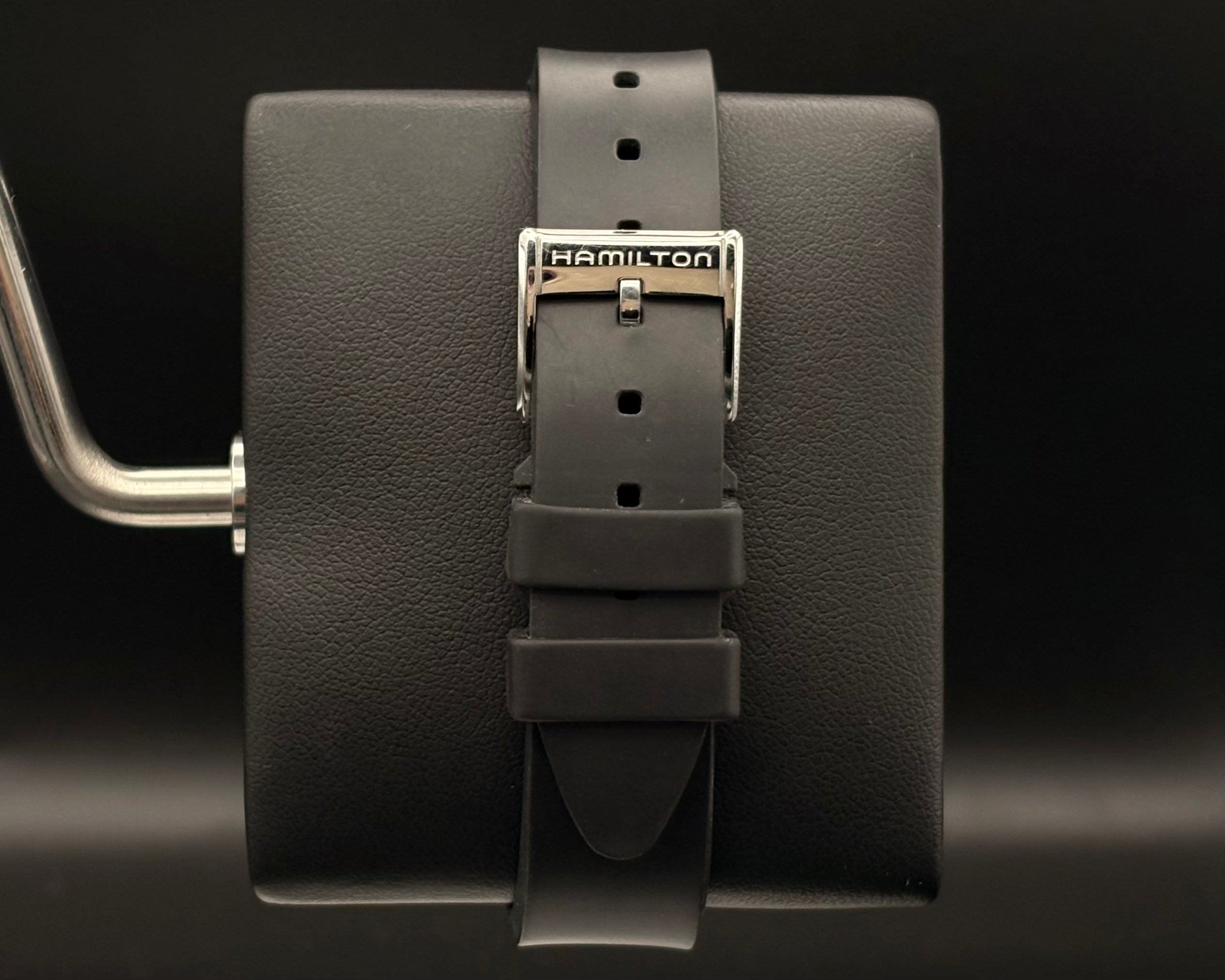 Hamilton Ventura Quartz Réf. H24251330