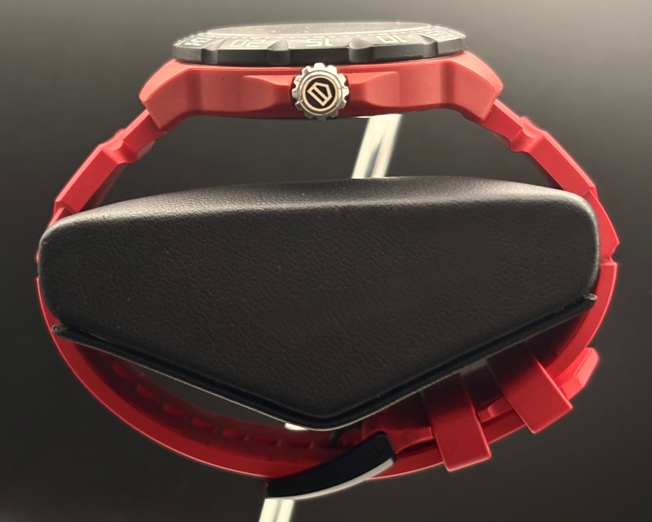 TAG HEUER FORMULA 1 SOLARGRAPH