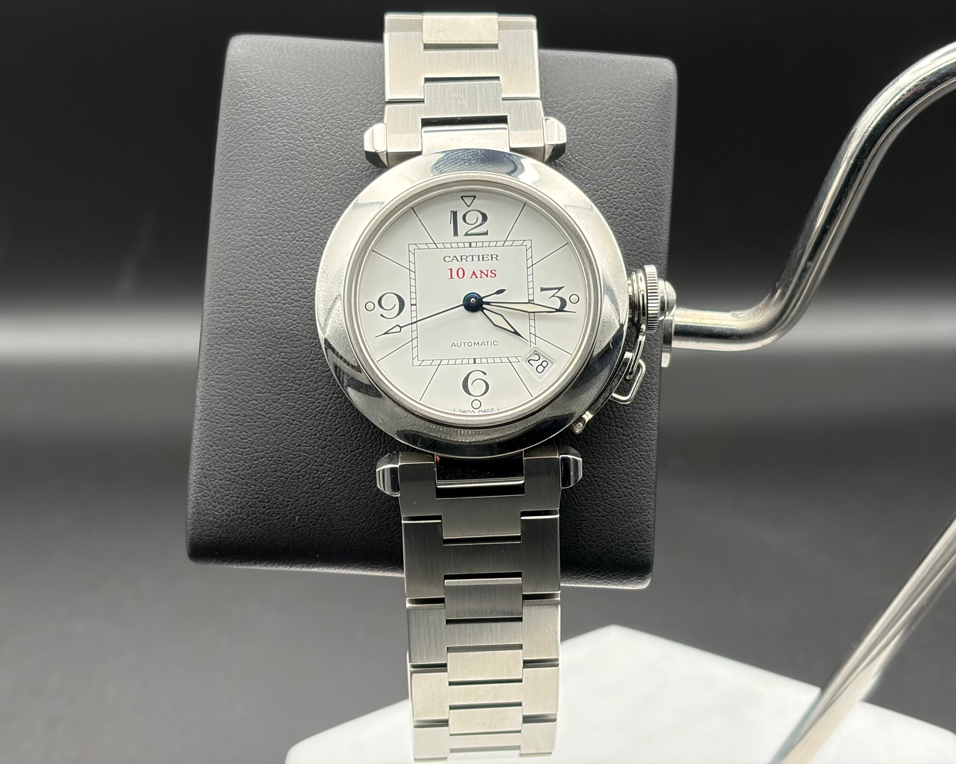 Cartier - Pasha