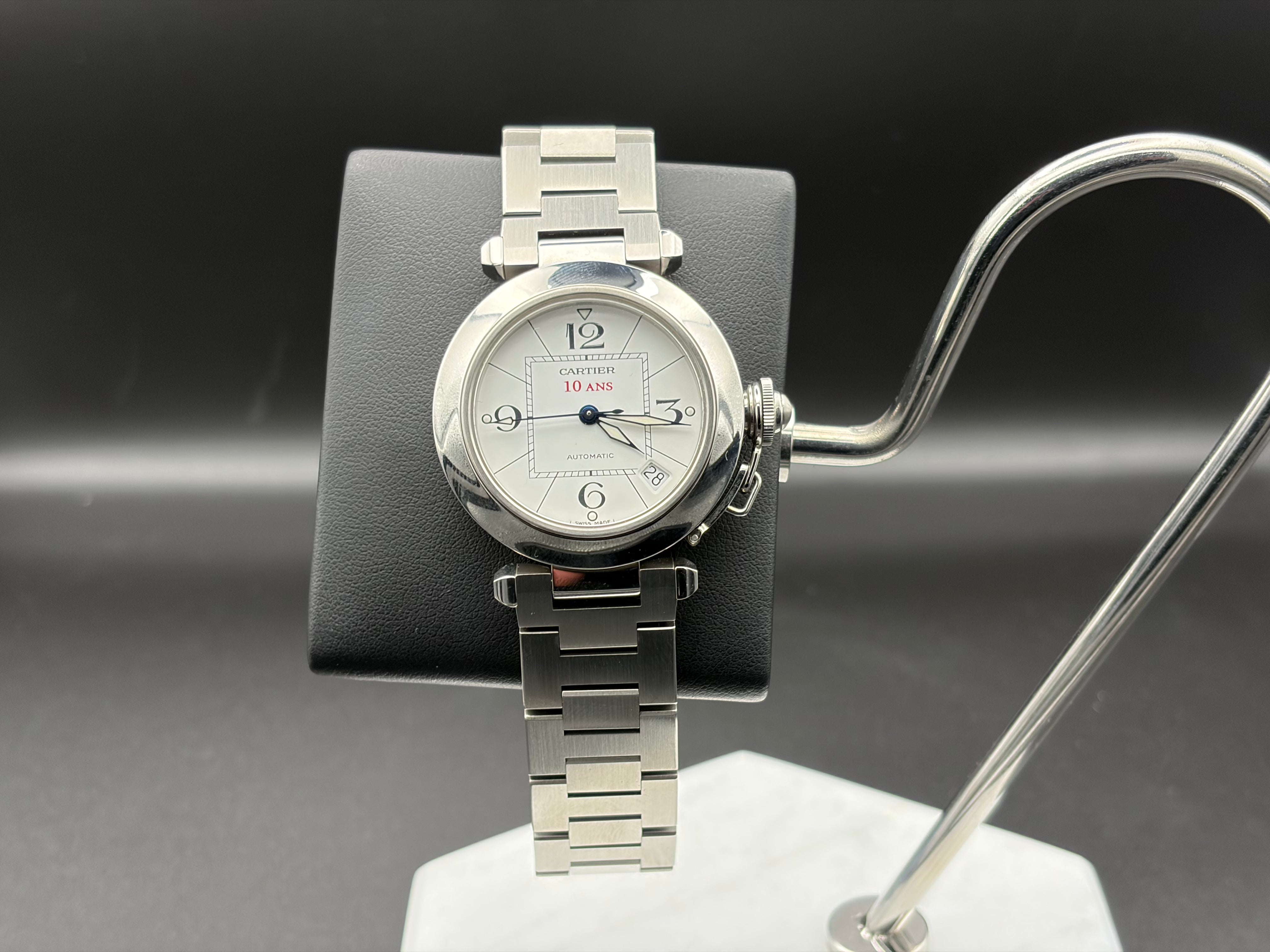 Cartier - Pasha