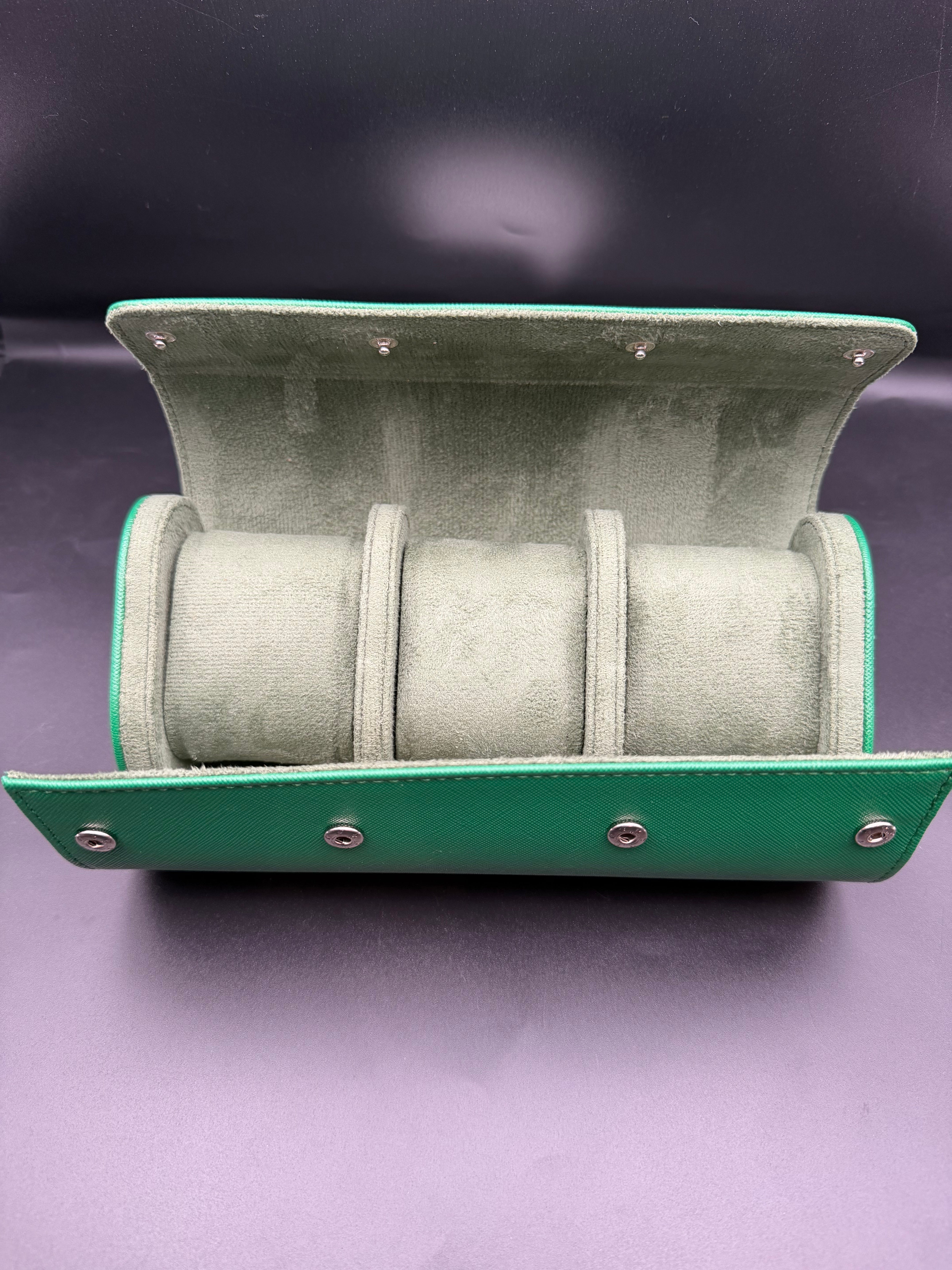 Etui montre en cuir vert