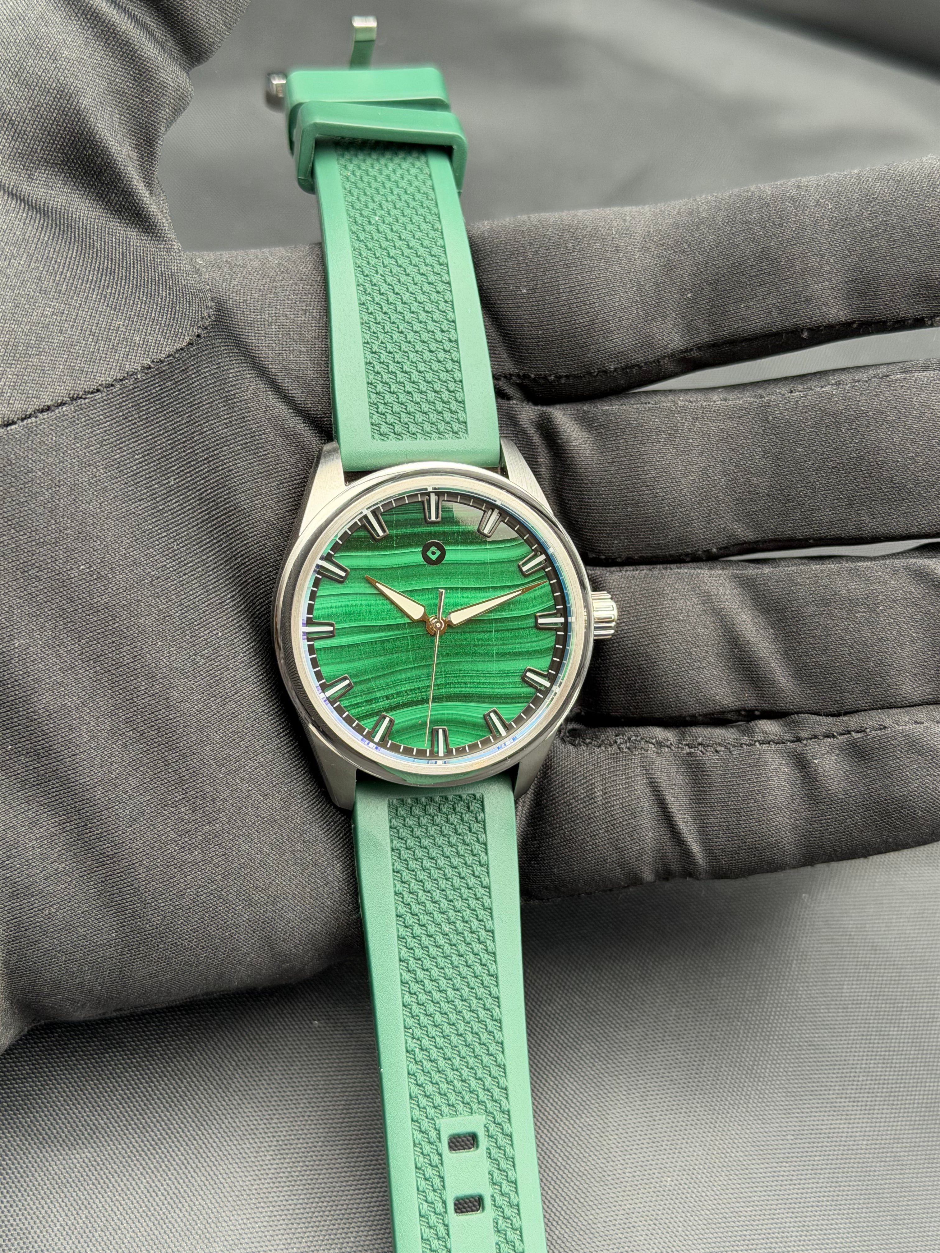 LUNA - CADRANS PIERRES