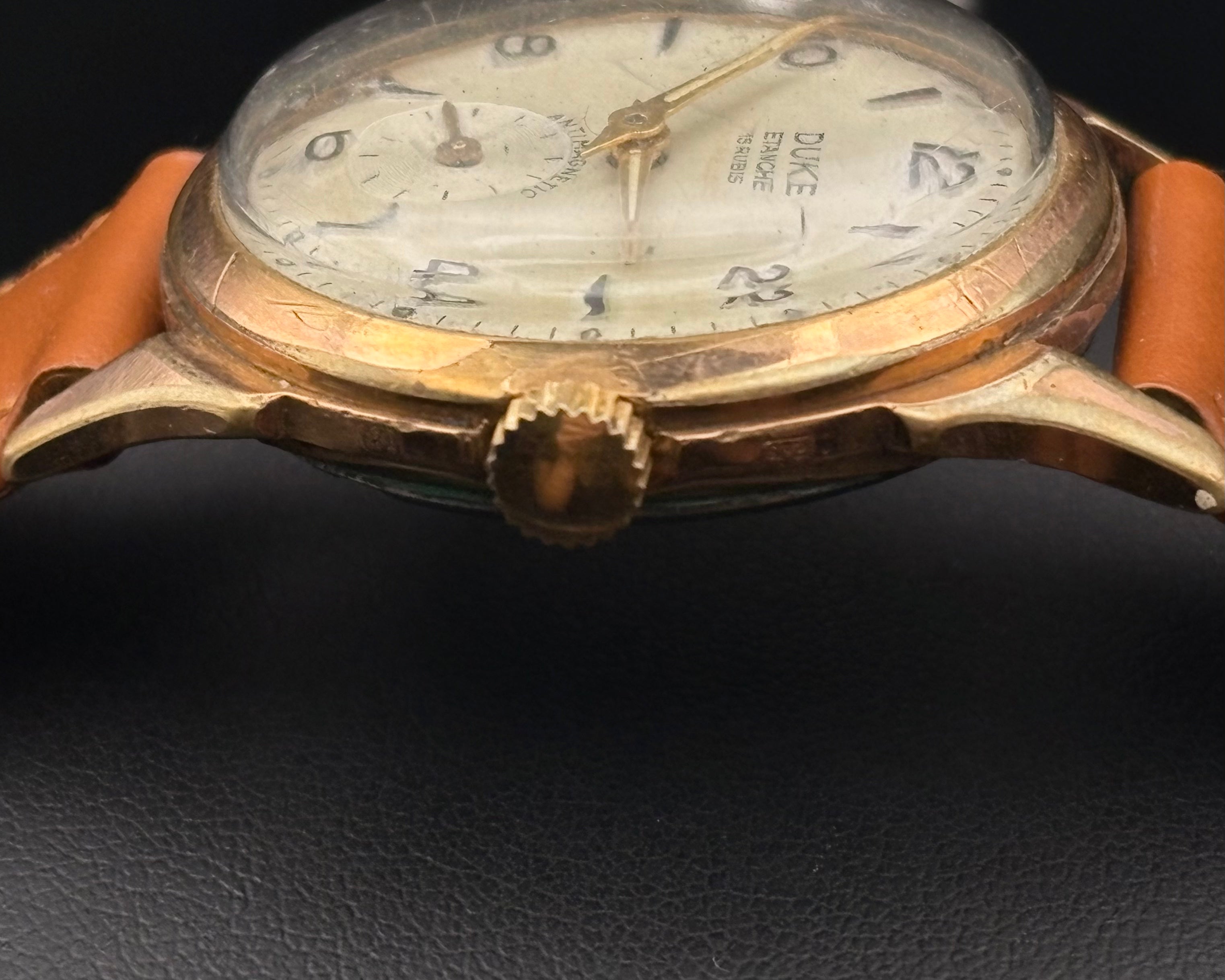 Duke Étanche 15 Rubis – Vintage Antimagnétique