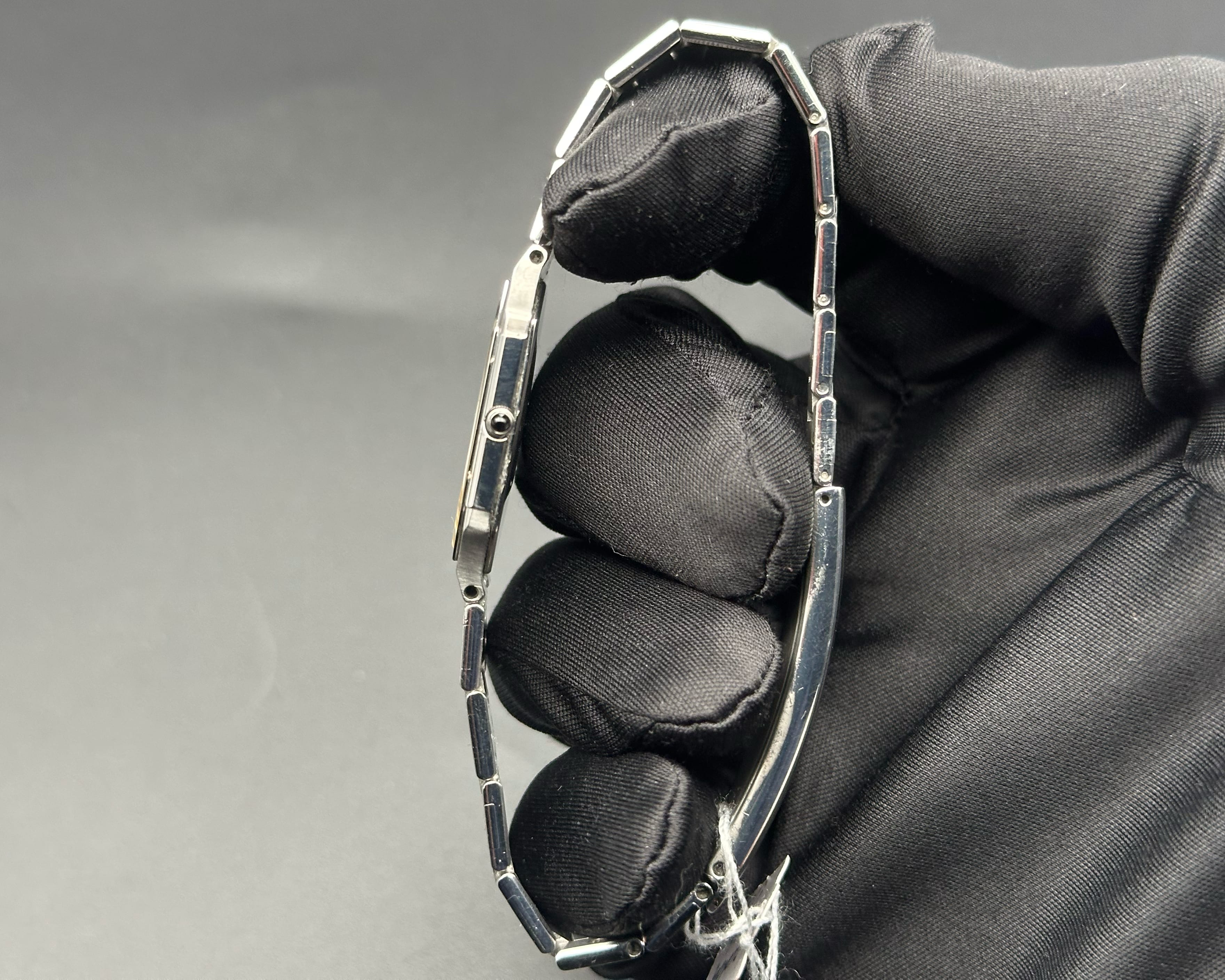 Credor 9300-5050 black layer dial