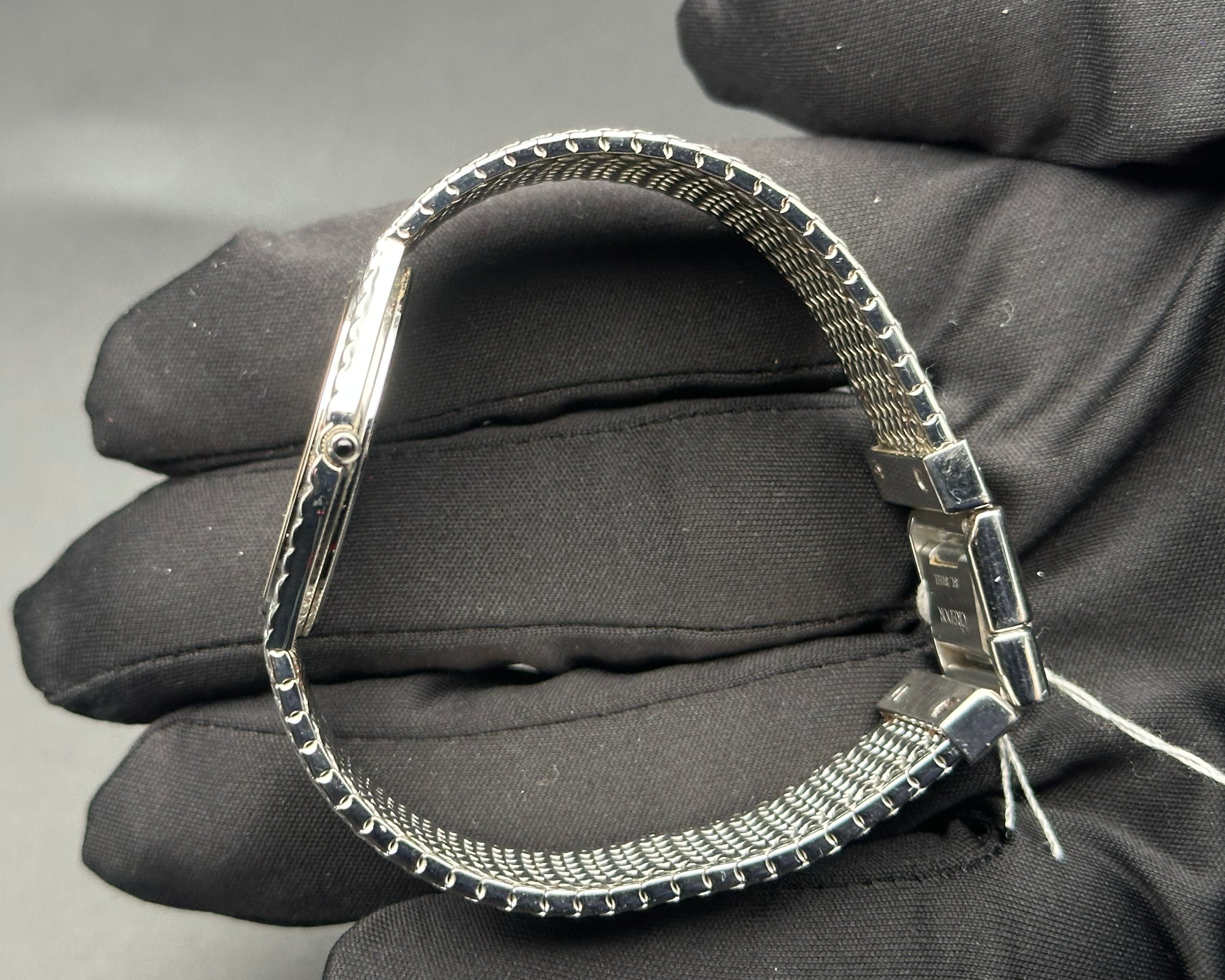 Credor 7771-6050 white dial