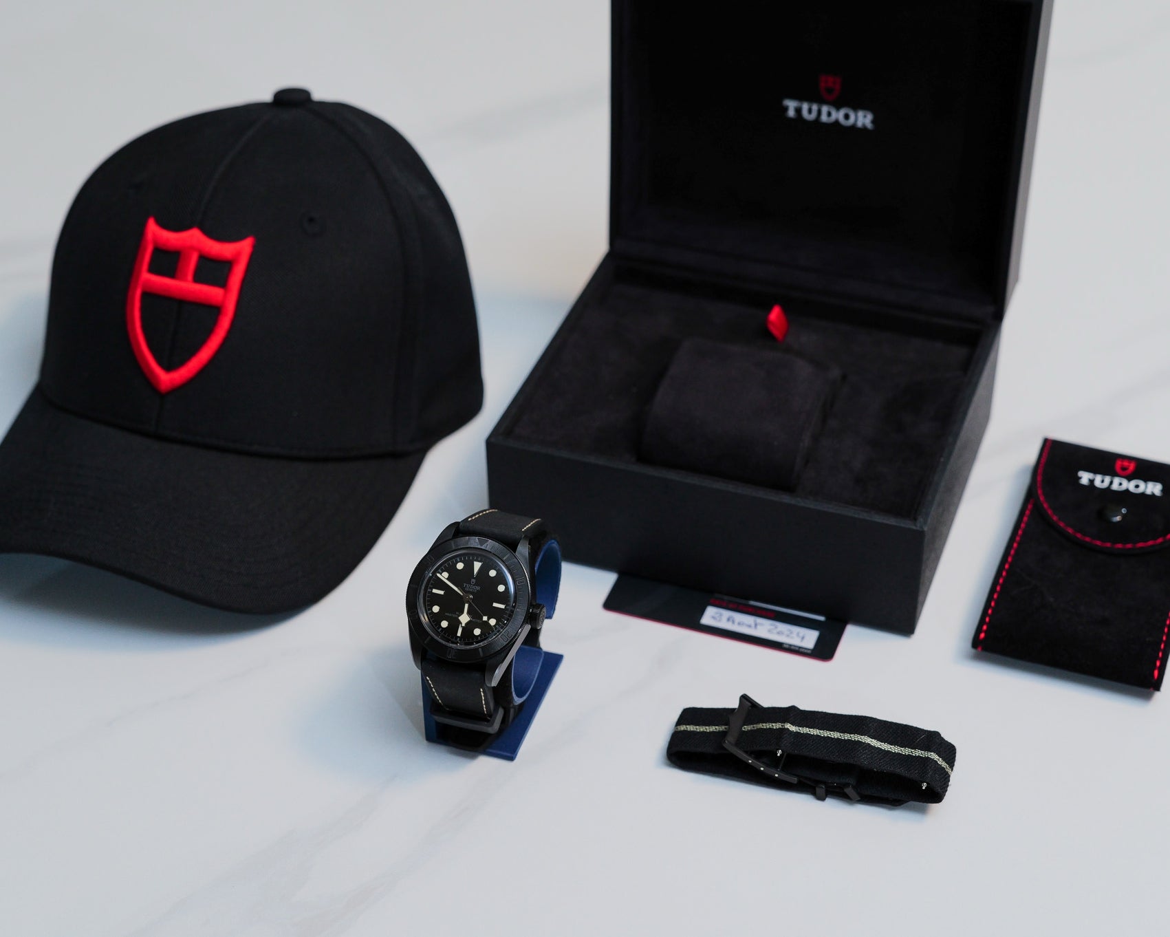 TUDOR - BLACK BAY CERAMIC